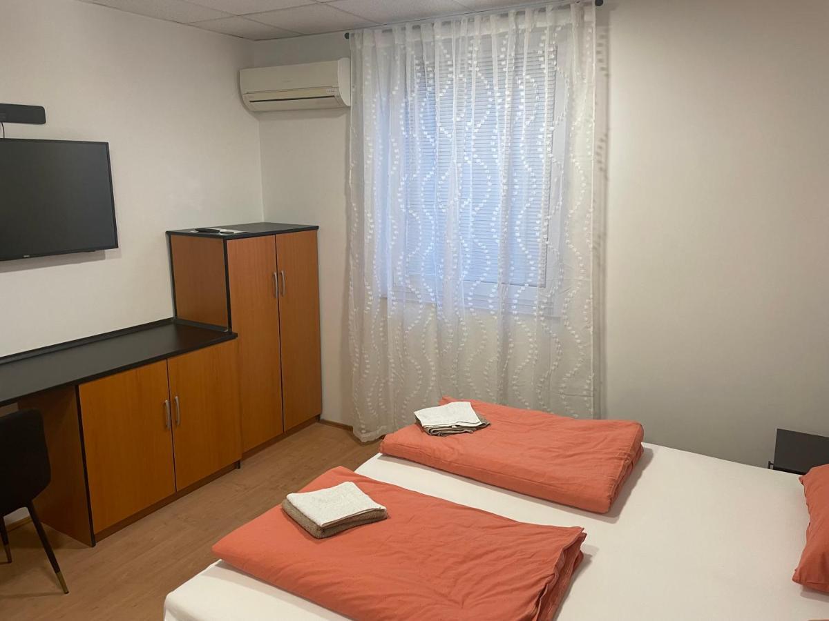 Room Aa Dravograd Exterior foto